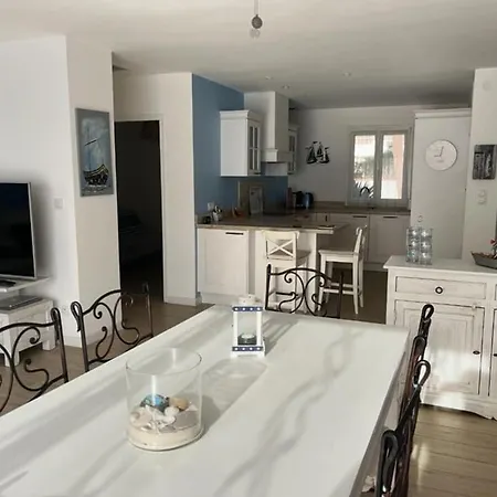Maison A - 2 - Jardin, Parking, Wifi, Clim - Fr-1-309-487 Holiday home